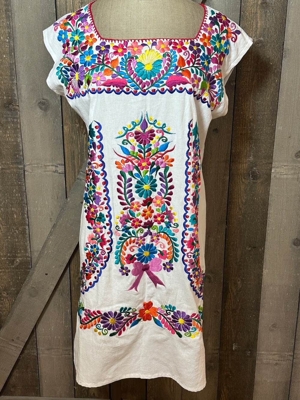 Solei Mexico Embroidered Floral Mini Dress White Multicolor Boho Folk Medium